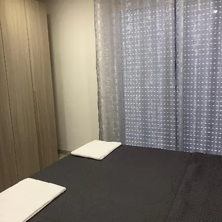 Casa Di Gio' * 文蒂米利亚